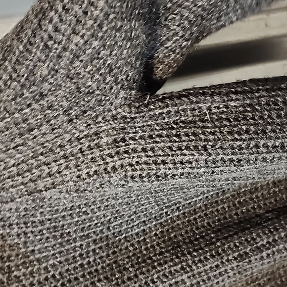 NWT Splendid Sweatshirt size Large - Picture 6 of 7